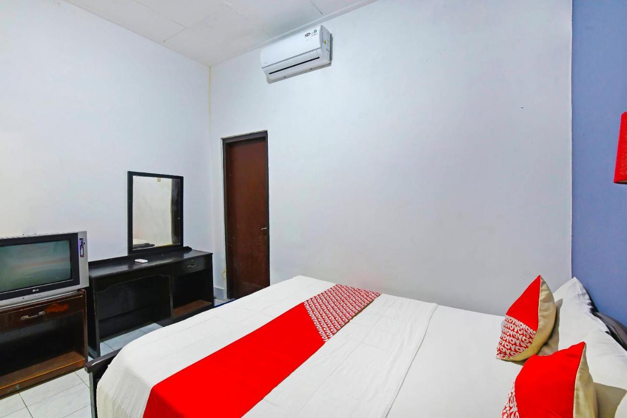 Oyo 3244 Grand Chandra Hotel Denpasar Exterior foto